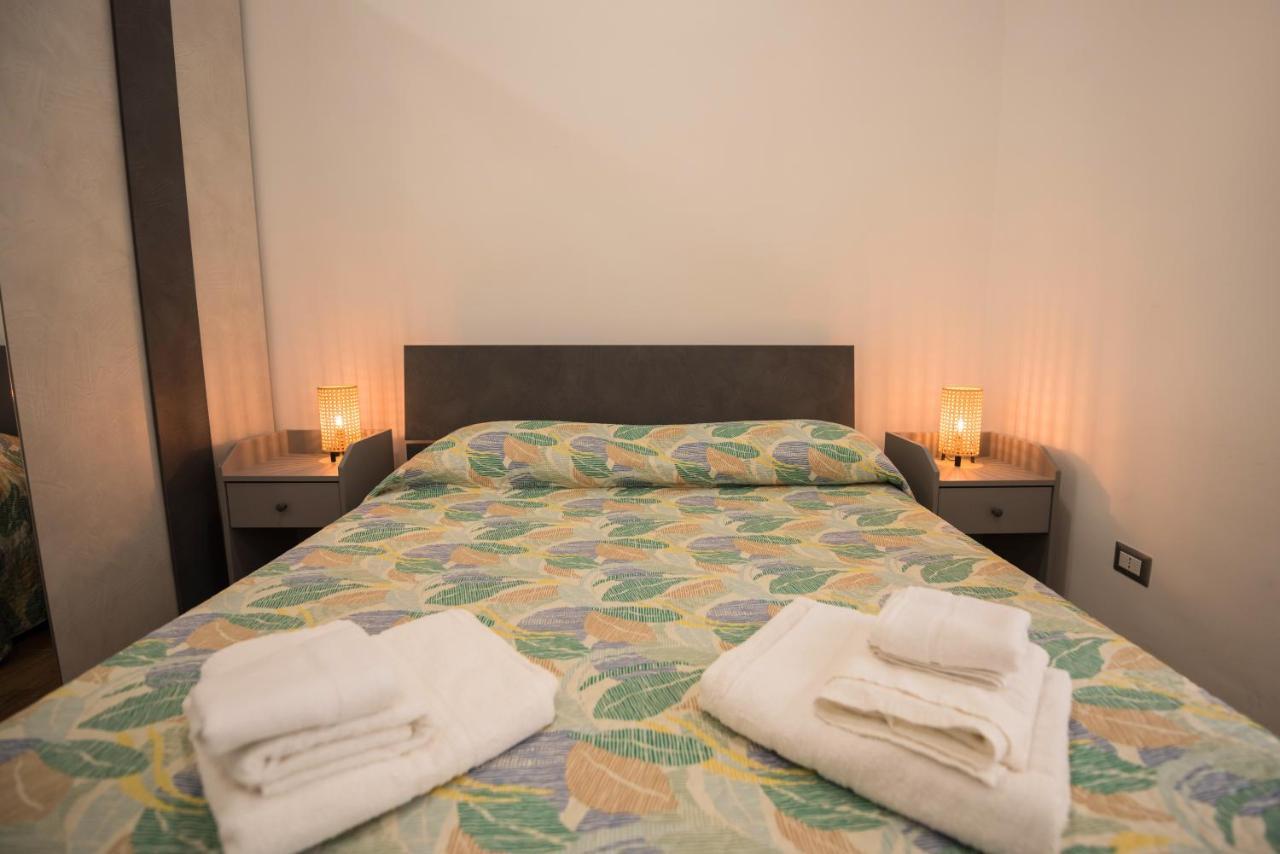 Dimora Francesca Apartment Салерно Екстериор снимка