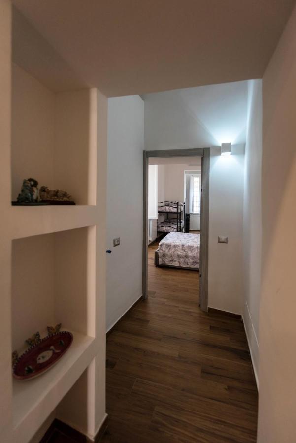 Dimora Francesca Apartment Салерно Екстериор снимка