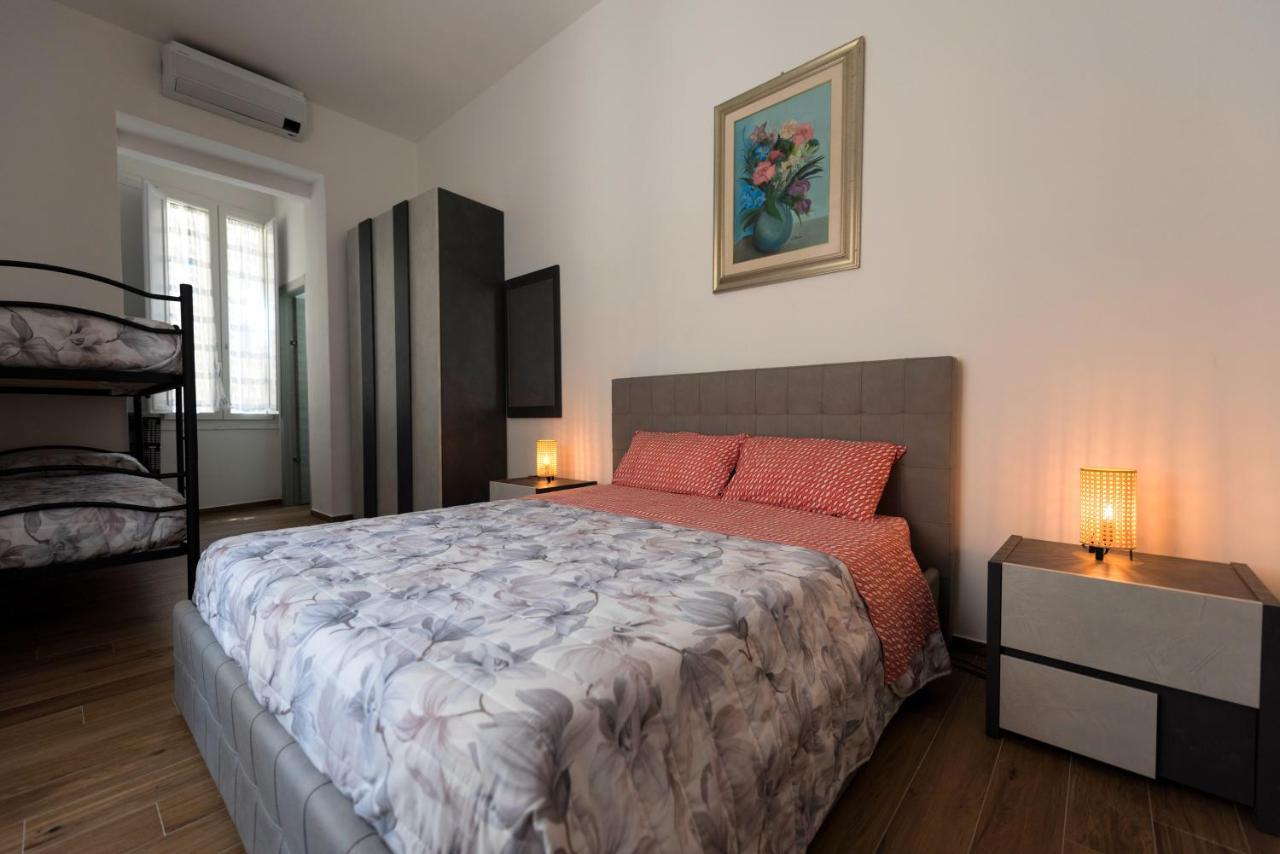 Dimora Francesca Apartment Салерно Екстериор снимка